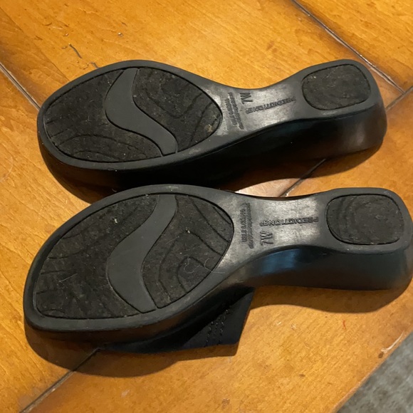 Predictions Comfort Sandals size 7wide - Picture 2 of 6